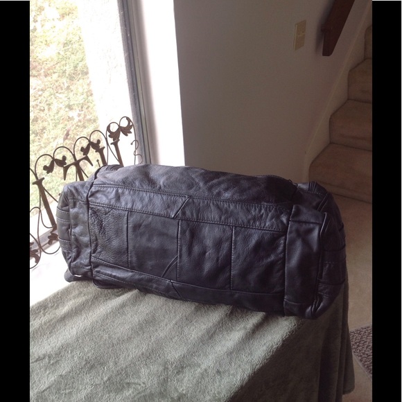 Black Leather Bag - Picture 3 of 7