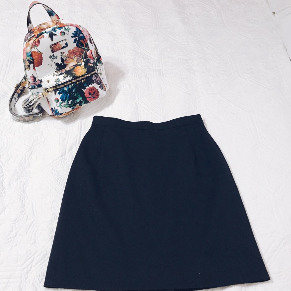 Black skirt 🌚