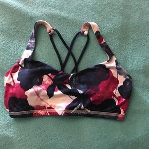 Lululemon Sports Bra Size 4