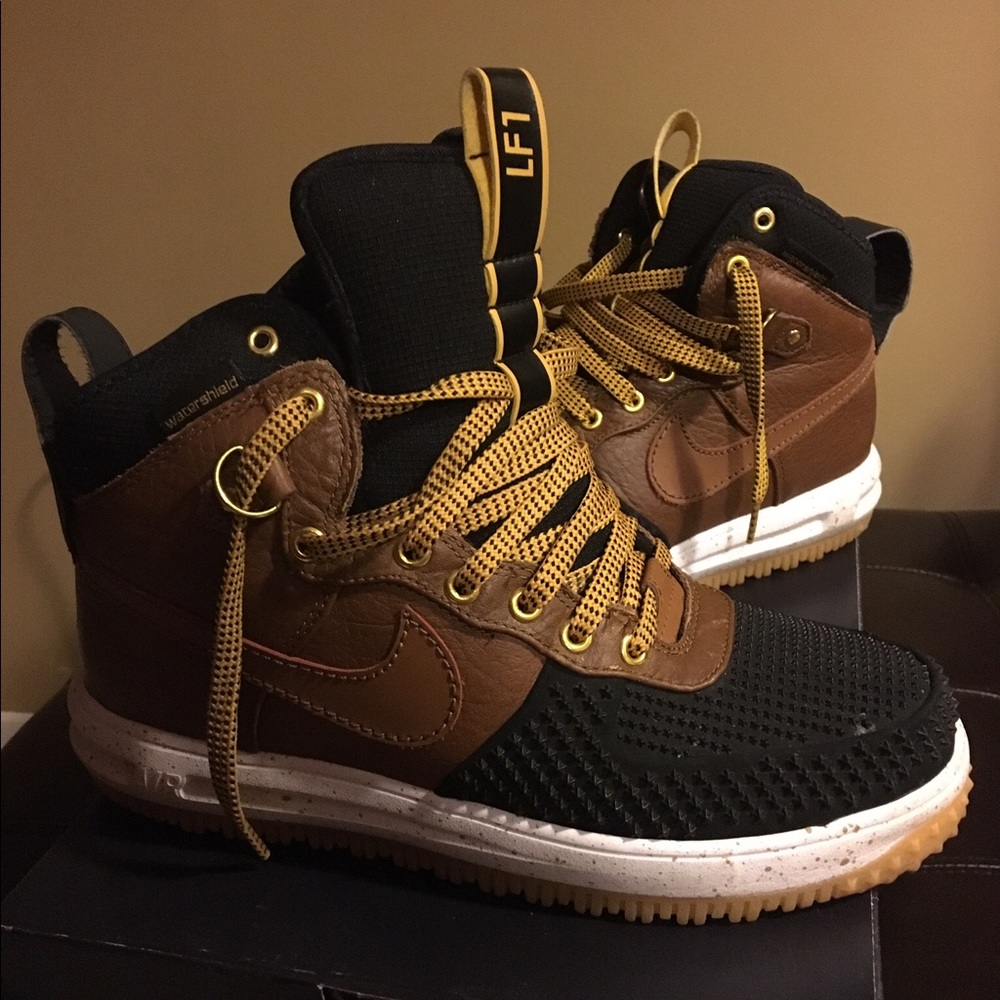 Nike Duck Boot