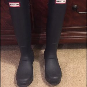 Hunters buckle broken