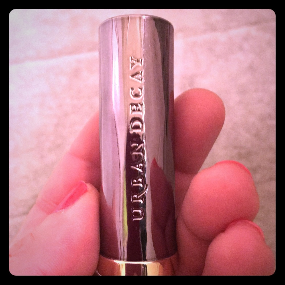 Urban Decay lipstick *Crank*