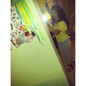 Meet your Posher, Leslie