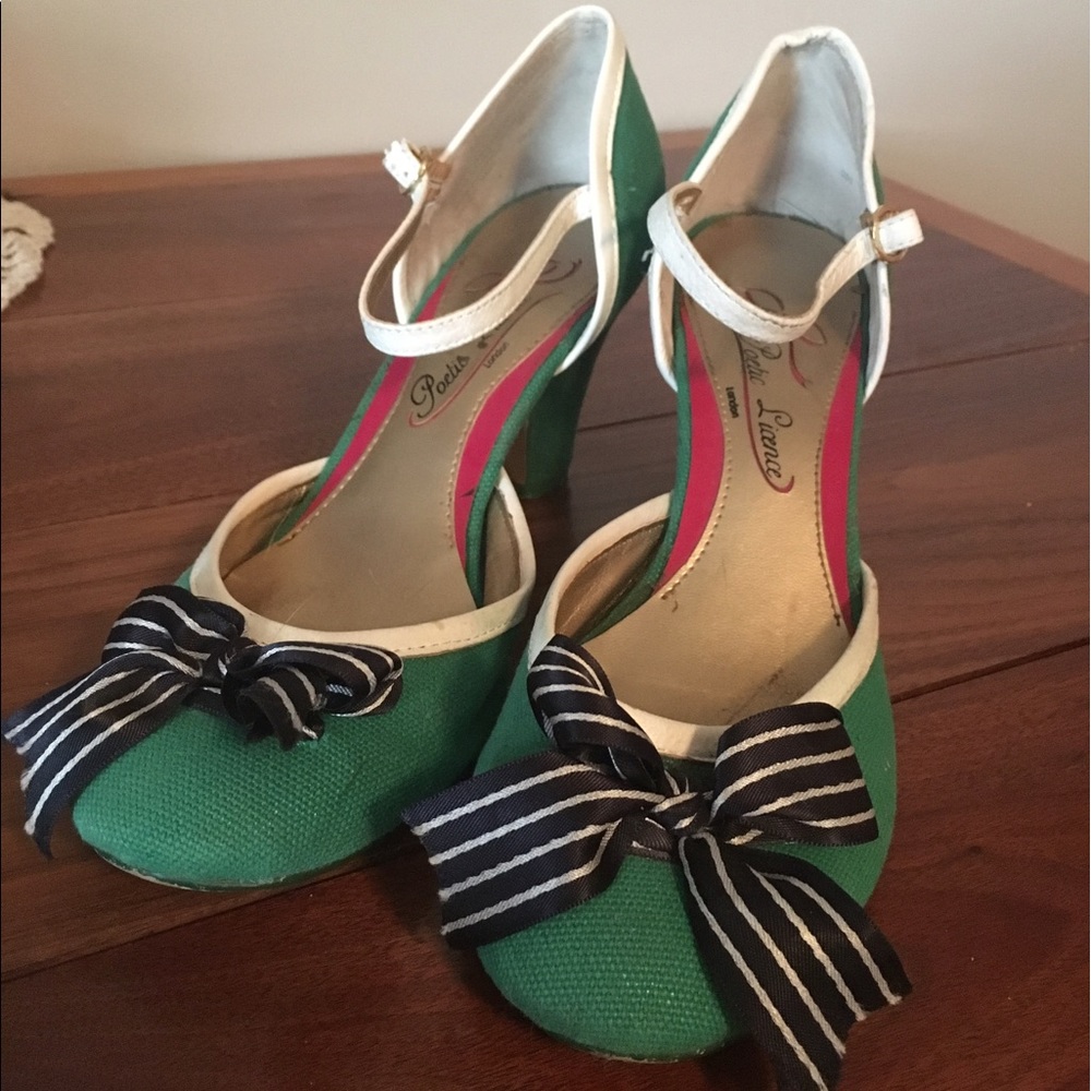 Poetic License heels SZ 8 - Used