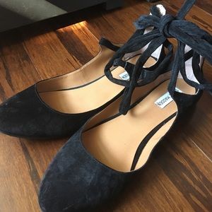 Black Lace-up Flats