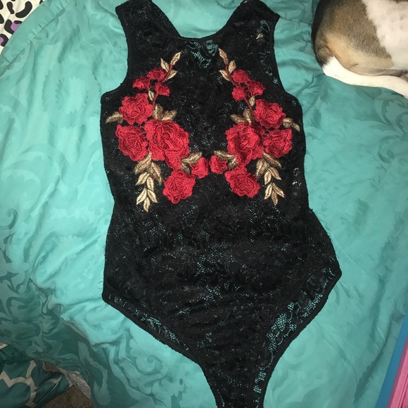 Tops - New lace bodysuit