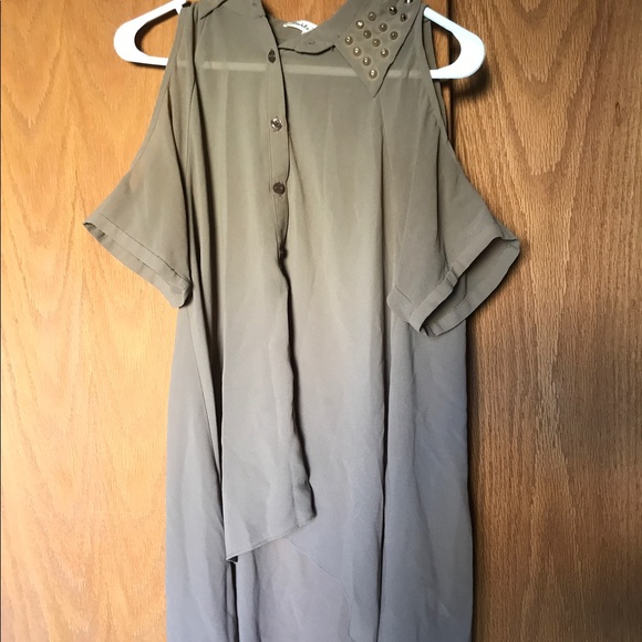 Double zero button up cover up - Picture 3 of 3