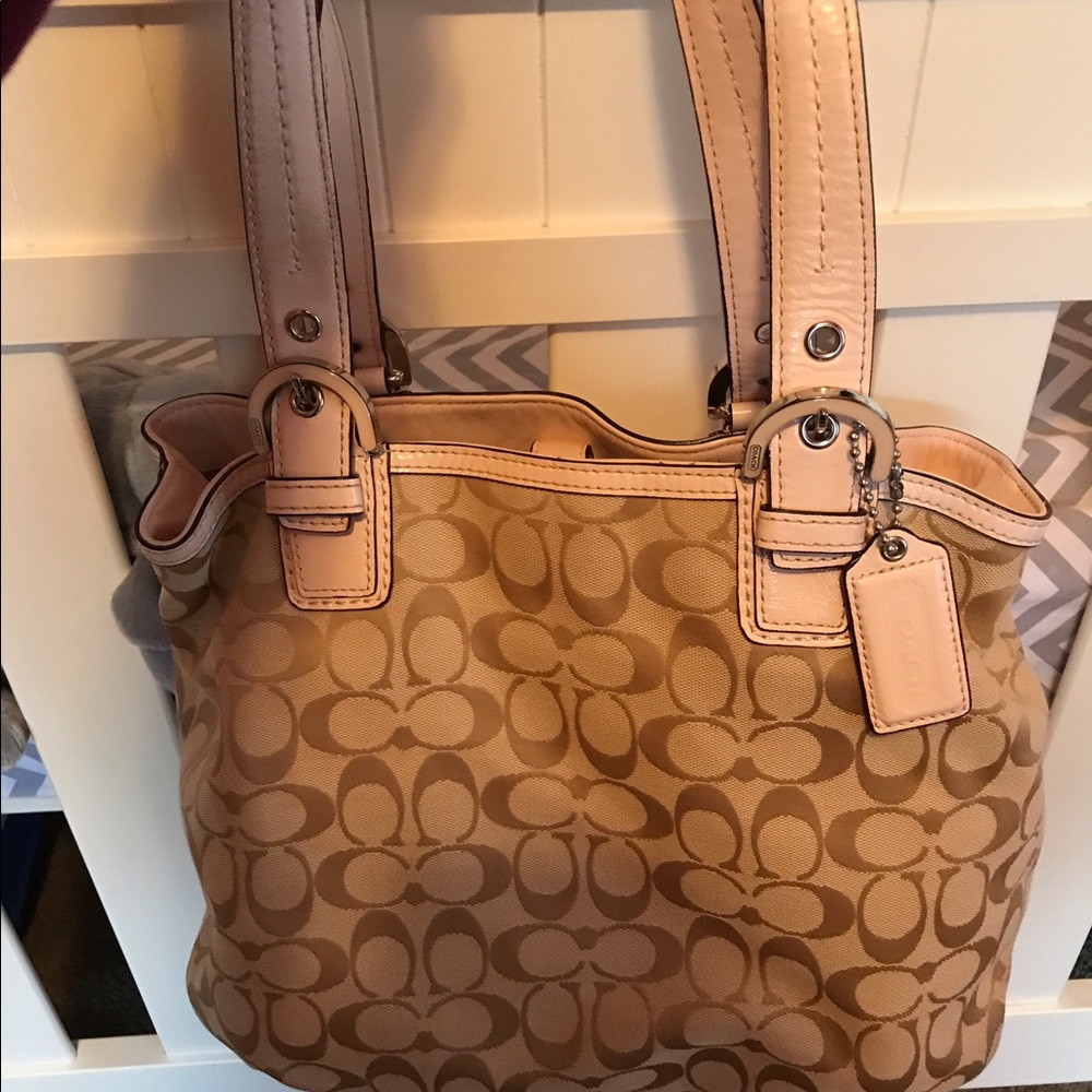Pink coach purse!