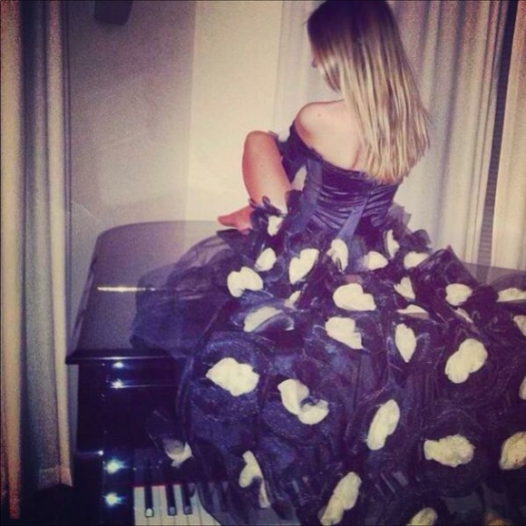 Shop the closet of a style blogger😃👗👠👖👢 - Picture 7 of 8