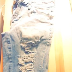 360 super stretch ripped jeans