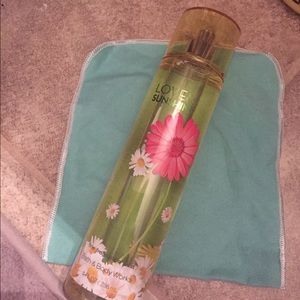 Bath & Body Works Fine Fragrance Spray