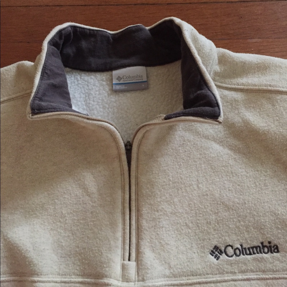 Columbia men's L quarter zip sweatshirt