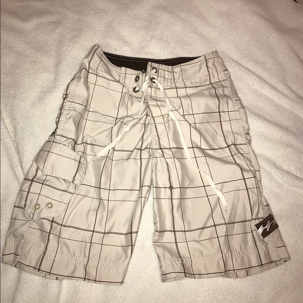 O'Neil bathing suit and t-shirt