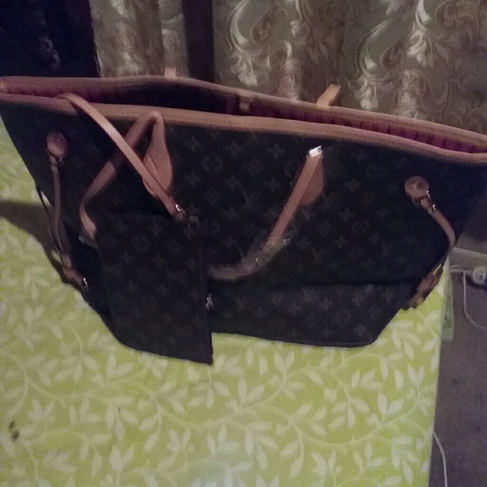 Neverfull handbag