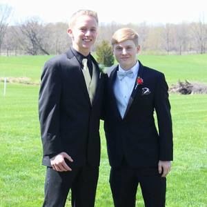 Meet your Posher, Tyler