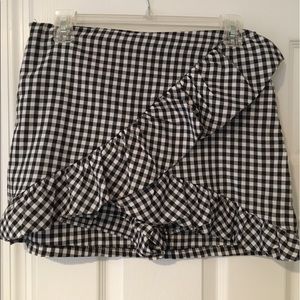 NEW Princess Polly Gingham Pattern Skort