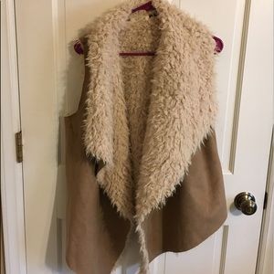 Tan Sherpa-ish Vest - Large