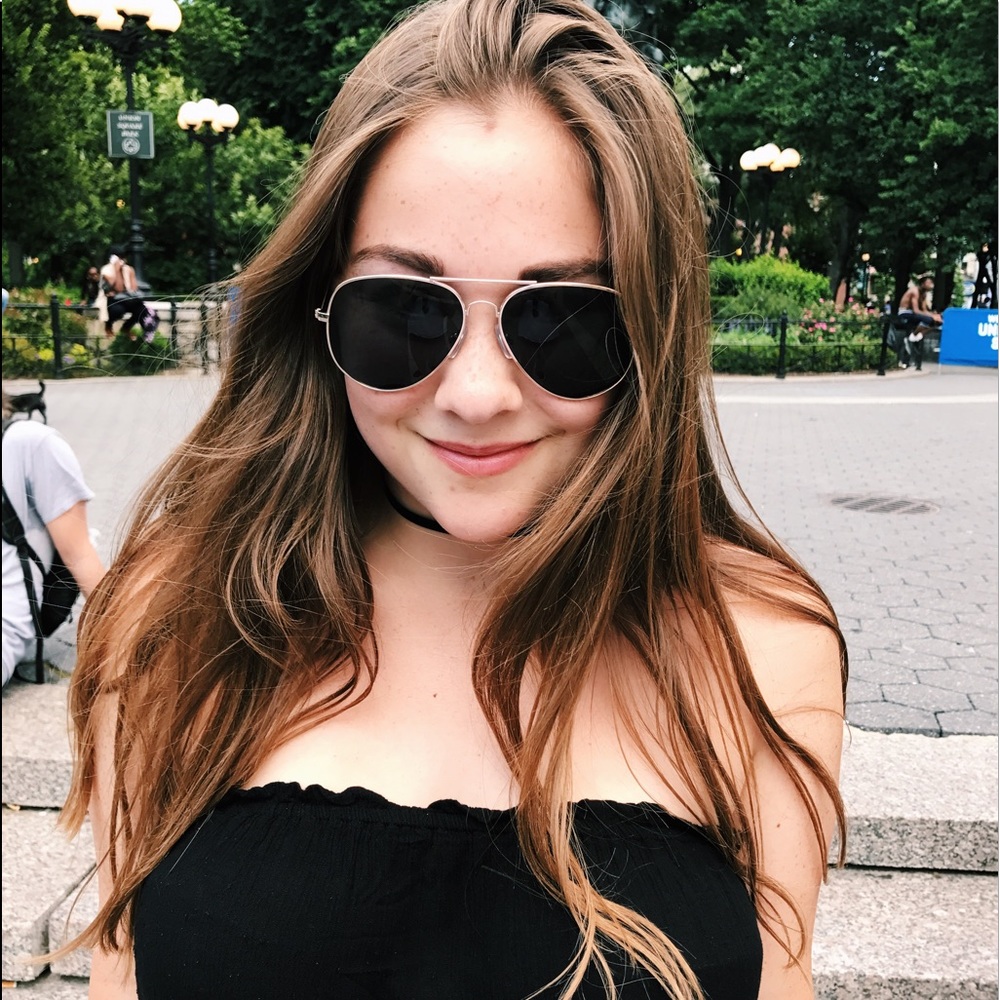 Meet your Posher, Taylor