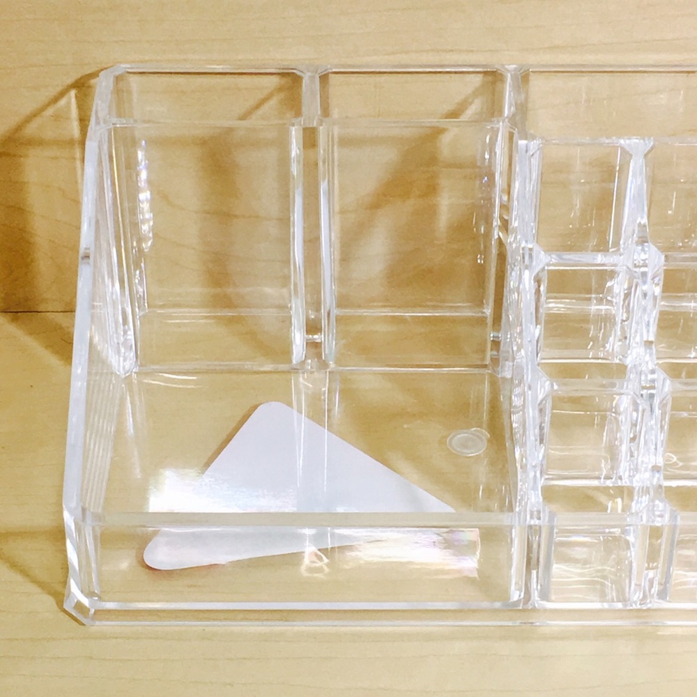 🆕 Heavy Duty Acrylic Makeup Organizer! 🆕 - Picture 5 of 7