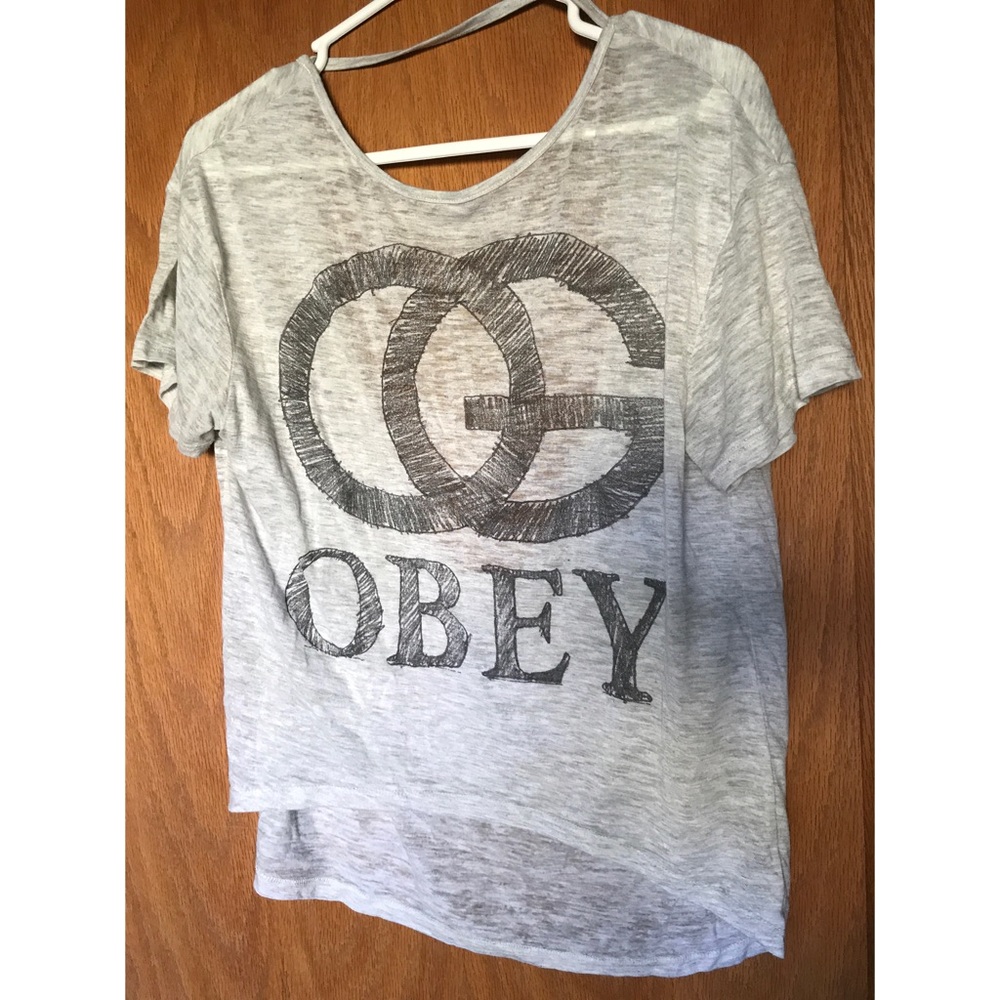 Obey t-shirt