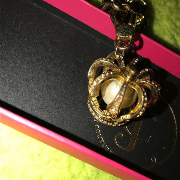juicy couture charm bracelet - Picture 3 of 4