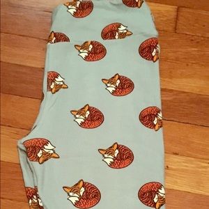 Lularoe one size Fox leggings. Unicorn!