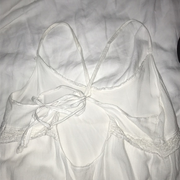 White Hollister dress! - Picture 3 of 3