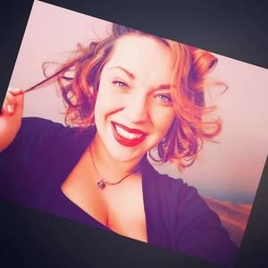 Meet your Posher, Evelyn