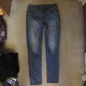 AE HIGH RISE JEGGING SIZE 10
