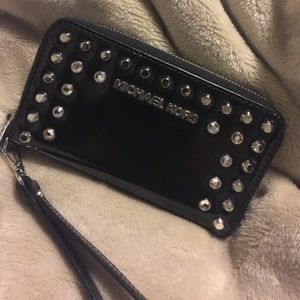 Michael Kors Wristlet