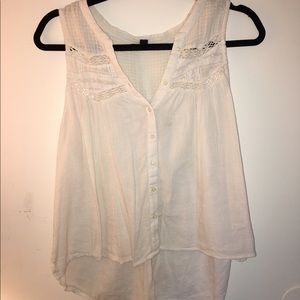 AEO white top