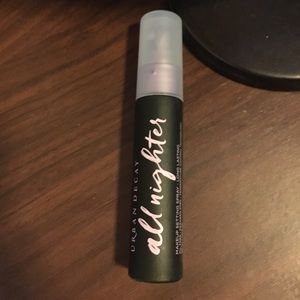 Urban Decay All Nighter Setting Spray