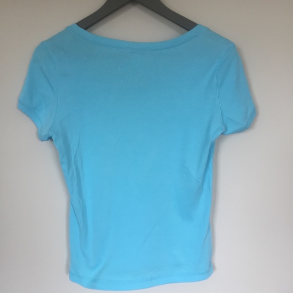 βSOLDβ LILLY PULITZER Blue V Neck Logo Palm Tee - Picture 6 of 8