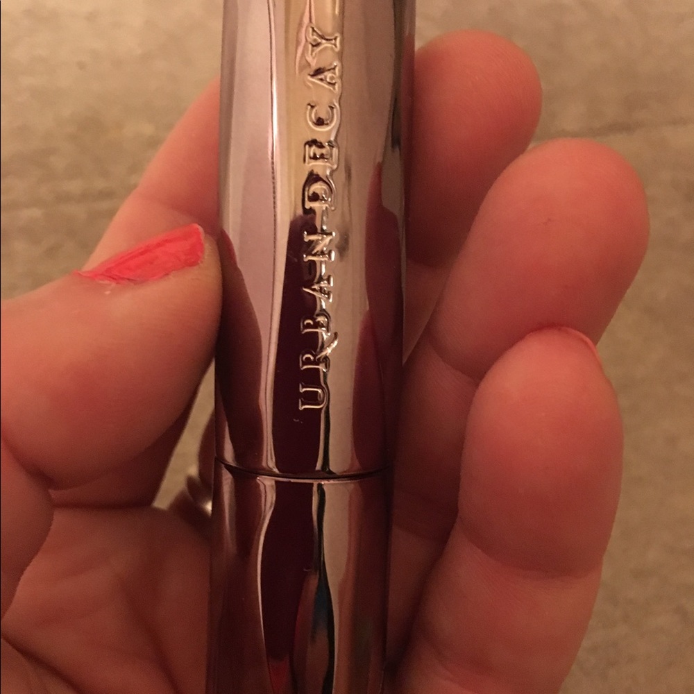 Urban Decay lipstick