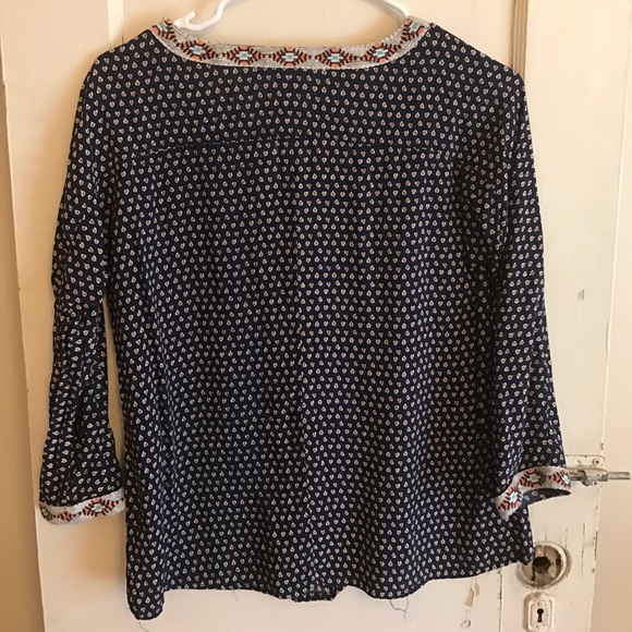 Embroidered navy blouse - Picture 3 of 4