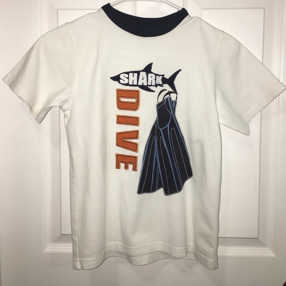 5 for $25Gymboree embroidered short sleeve t shirt