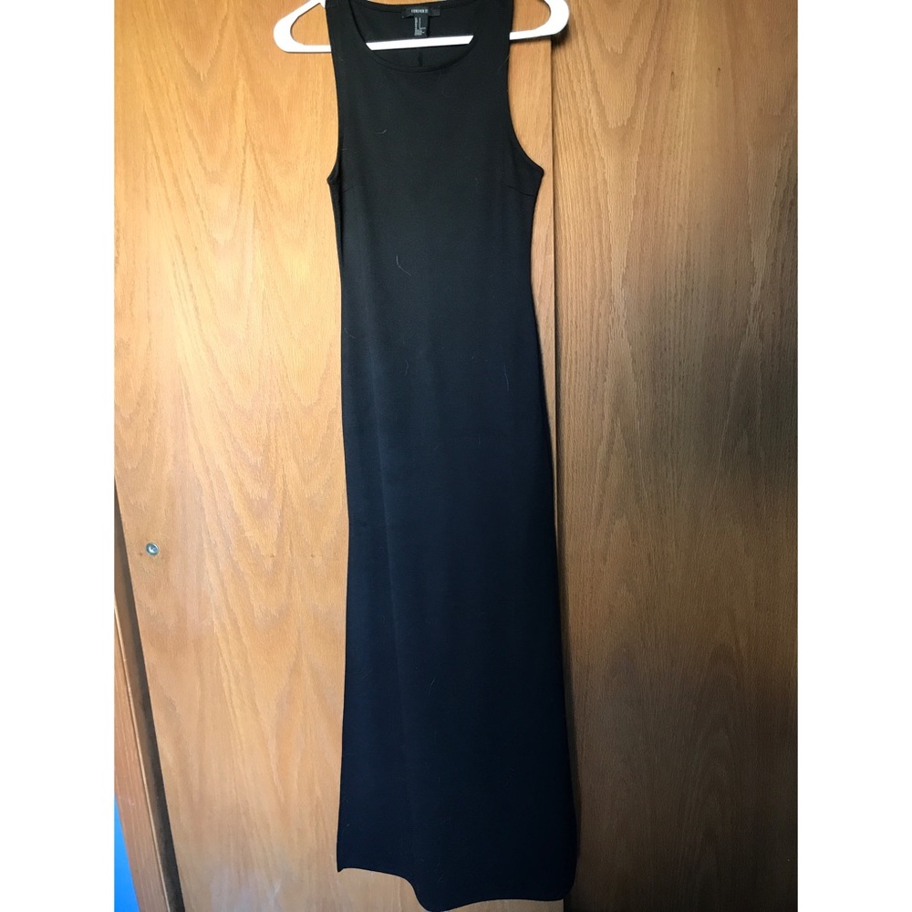 NWOT forever 21 black maxi dress