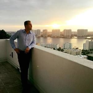 Meet your Posher, Mike