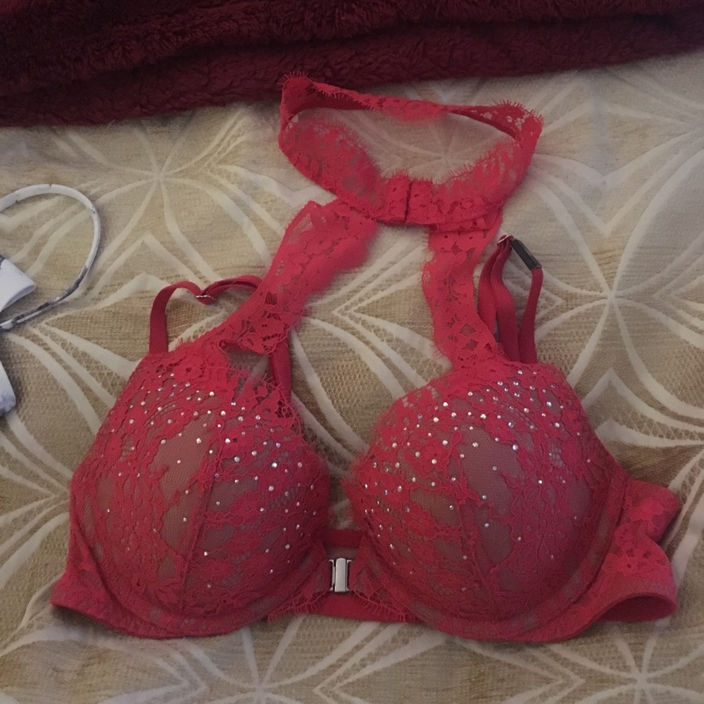 NWT chocked bra