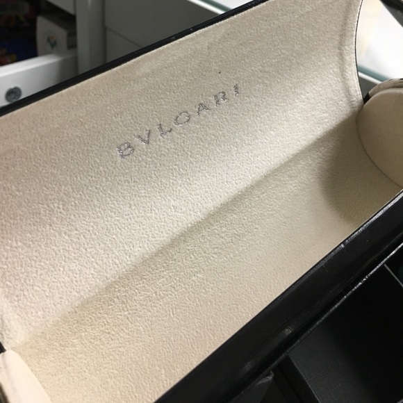 Frames (eyewear ) - Picture 3 of 4