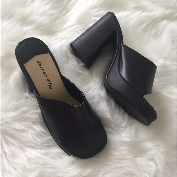 bee fly chaussures