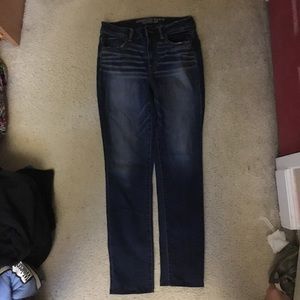 AE HIGH RISE JEGGING SIZE 10