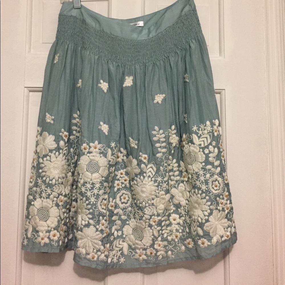 Anthropologie (Blue Tassel) embroidered skirt
