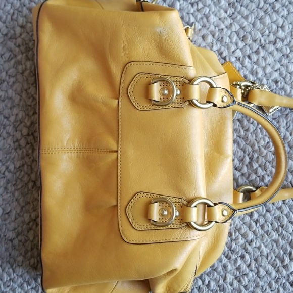 Coach yellow satchel - Picture 5 of 5