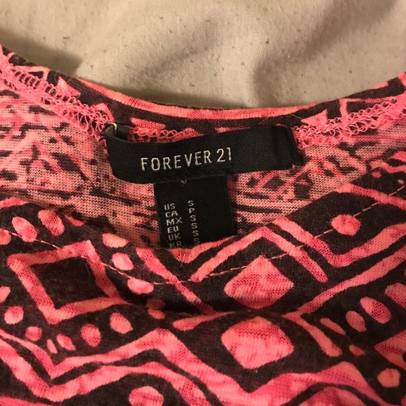 tank top - Picture 2 of 3