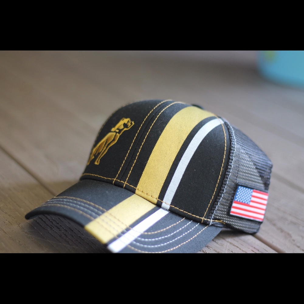 Mack hat