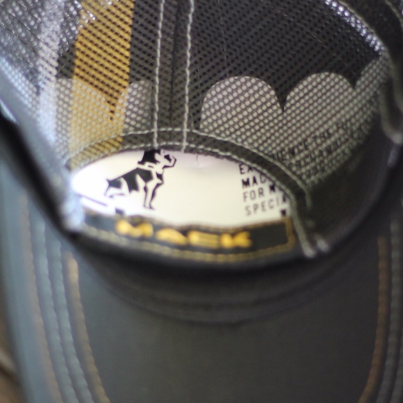 Mack hat - Picture 3 of 3