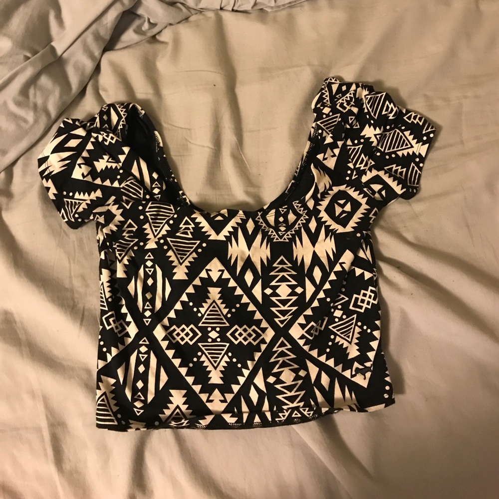 crop top