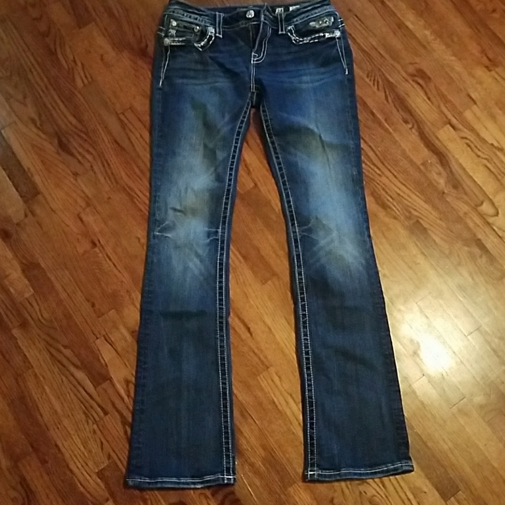 Miss Me 28 bootcut