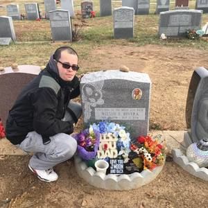 Meet your Posher, Chris